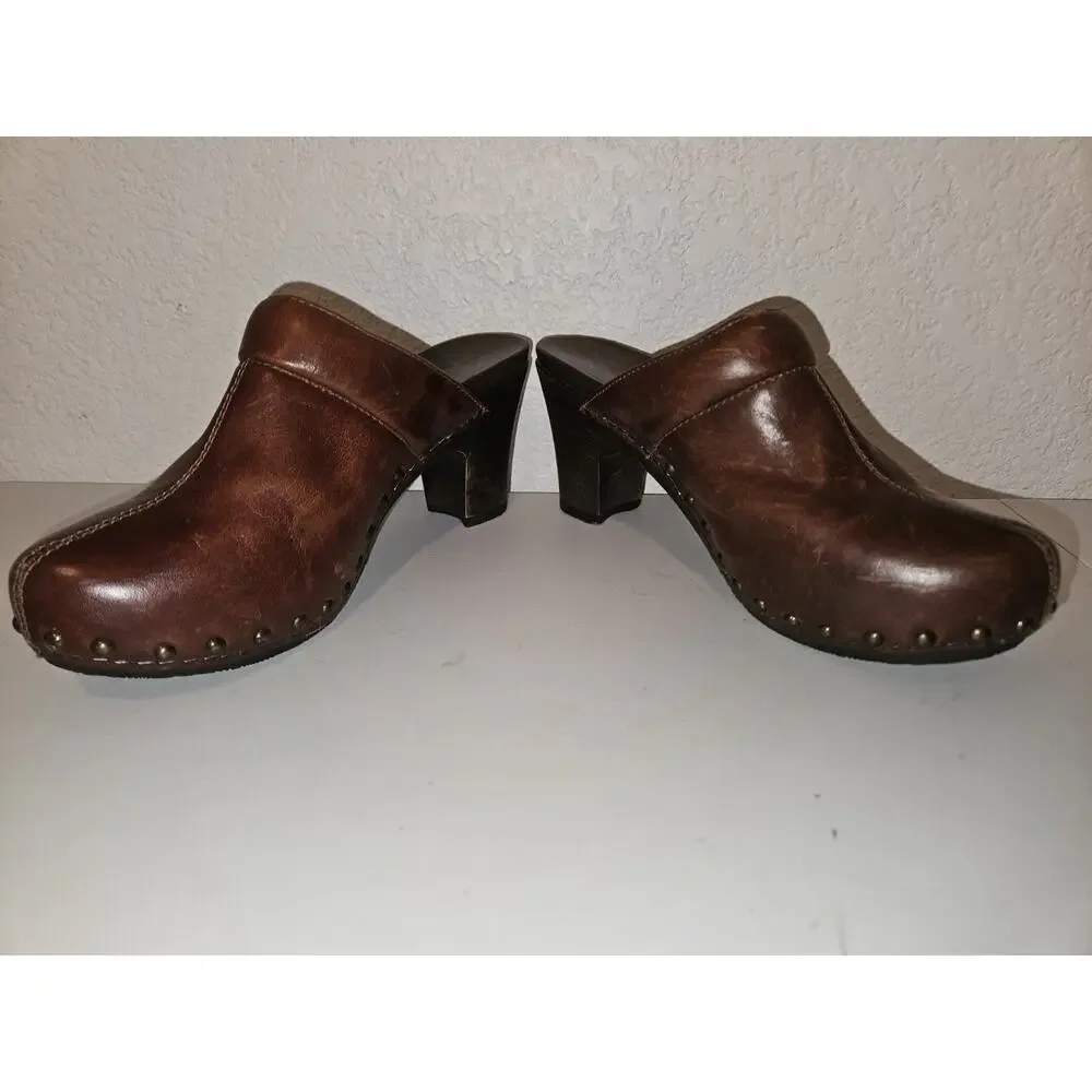 Dansko Rae Brown Leather Studded Clogs Mules Heels Womens Size 37, US 6.5-7 - Picture 5 of 12